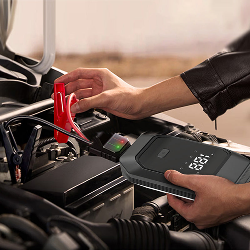 JP01 12V 8000mAh Car Emergency Jump Starter with LED Light, Power Band Function JP01 12V 8000mAh Car Emergency Jump Starter with LED Light, Power Band Function